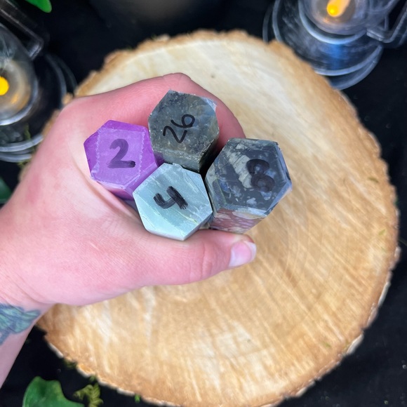 4x Blue Crystal Towers Caribbean Calcite, Labradorite, Que Sera & Aura Quartz - Picture 5 of 6